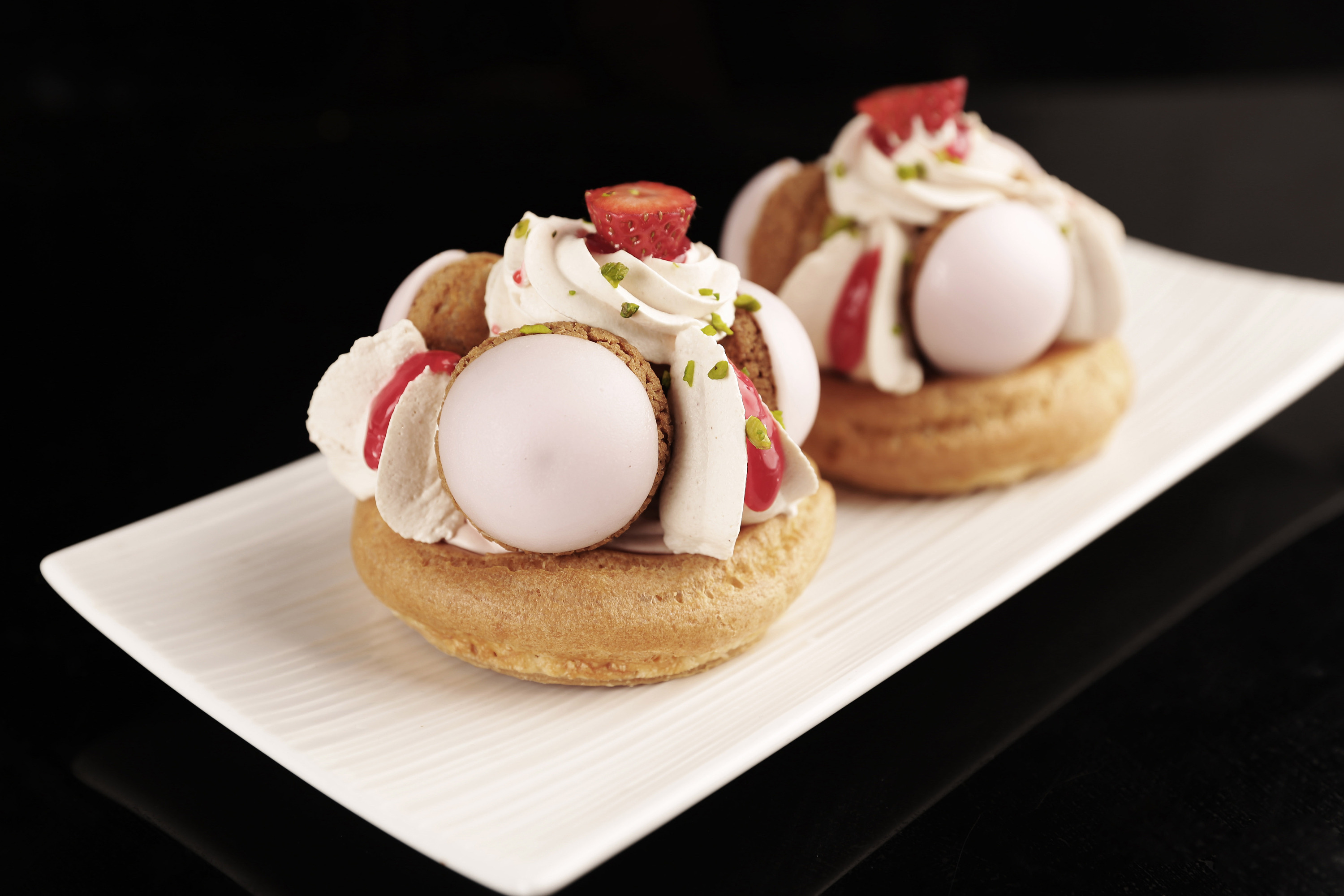  亚信科技（01675）2025年半年业绩：AI驱动商业模式重构，老牌通信企业迎来价值重估